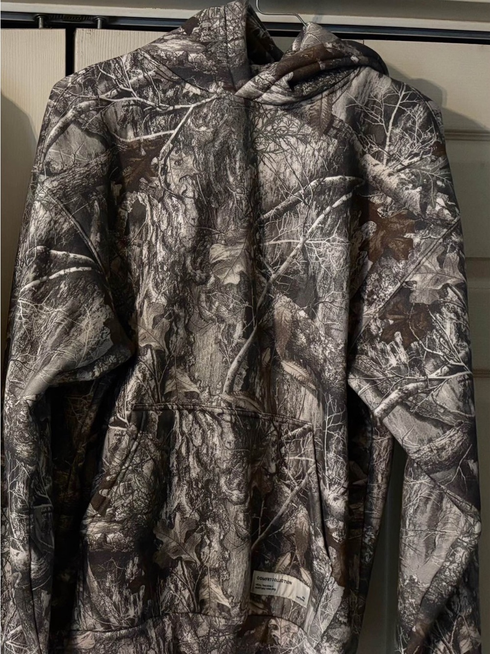 Comfrt Camo Hoodie Unisex Medium